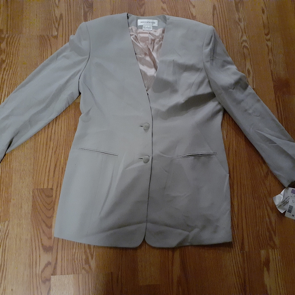 NWT! Jones New York Suit Jacket